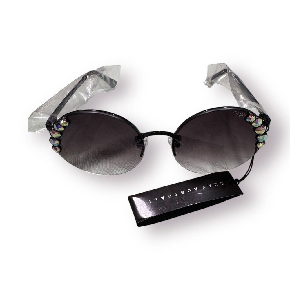 Quay Australia Im‎ Rich Sunglasses Black Sparkling Rhinestone Rare